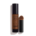 Fluid Foundation Make-up Chanel Les Beiges Nr. BD121, 20-ml-Flasche – leichte Foundation für einen natürlichen, strahlenden Teint.